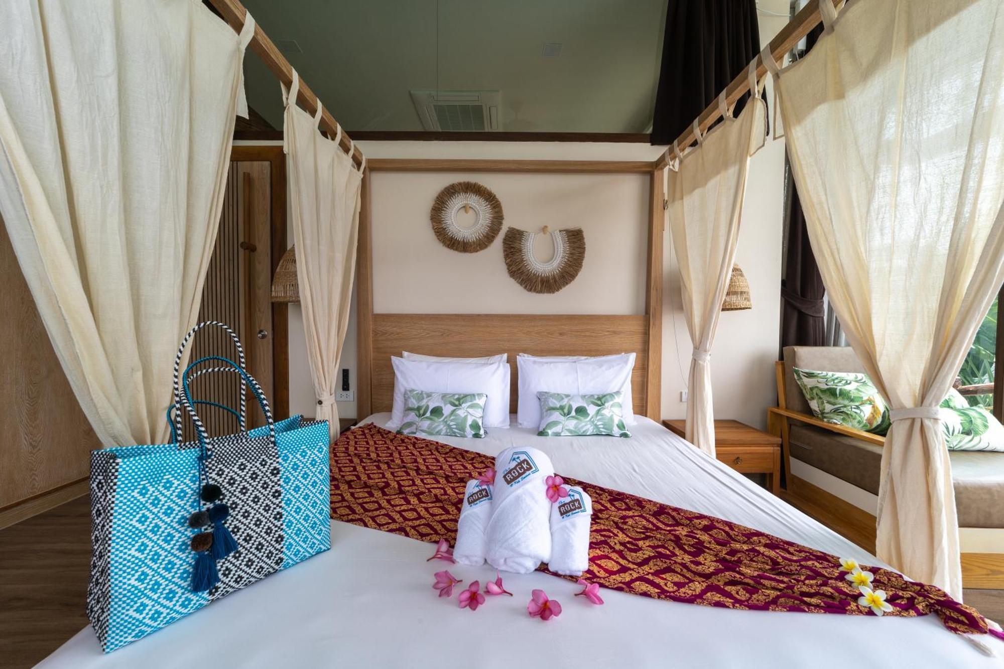 The Rock Samui Beach Resort Lamai Beach  Phòng bức ảnh